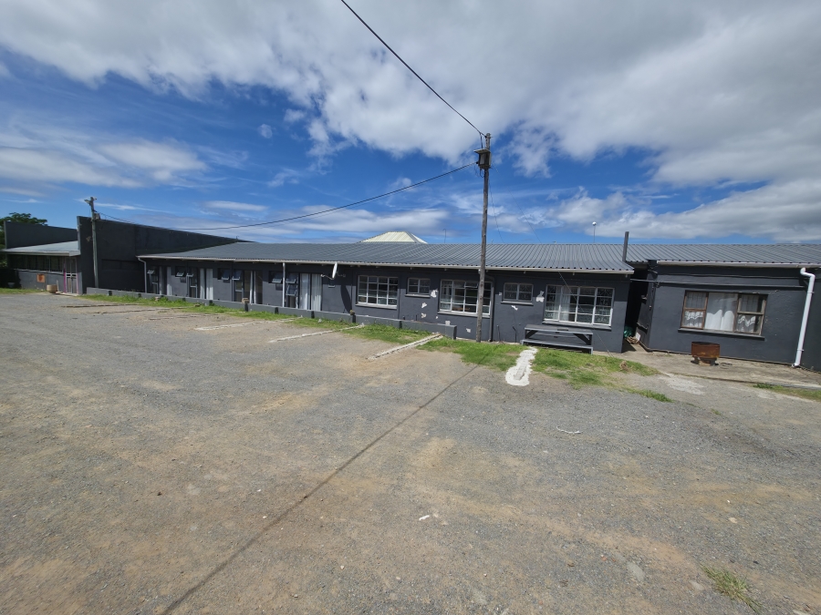 Commercial Property for Sale in Cambridge West Eastern Cape